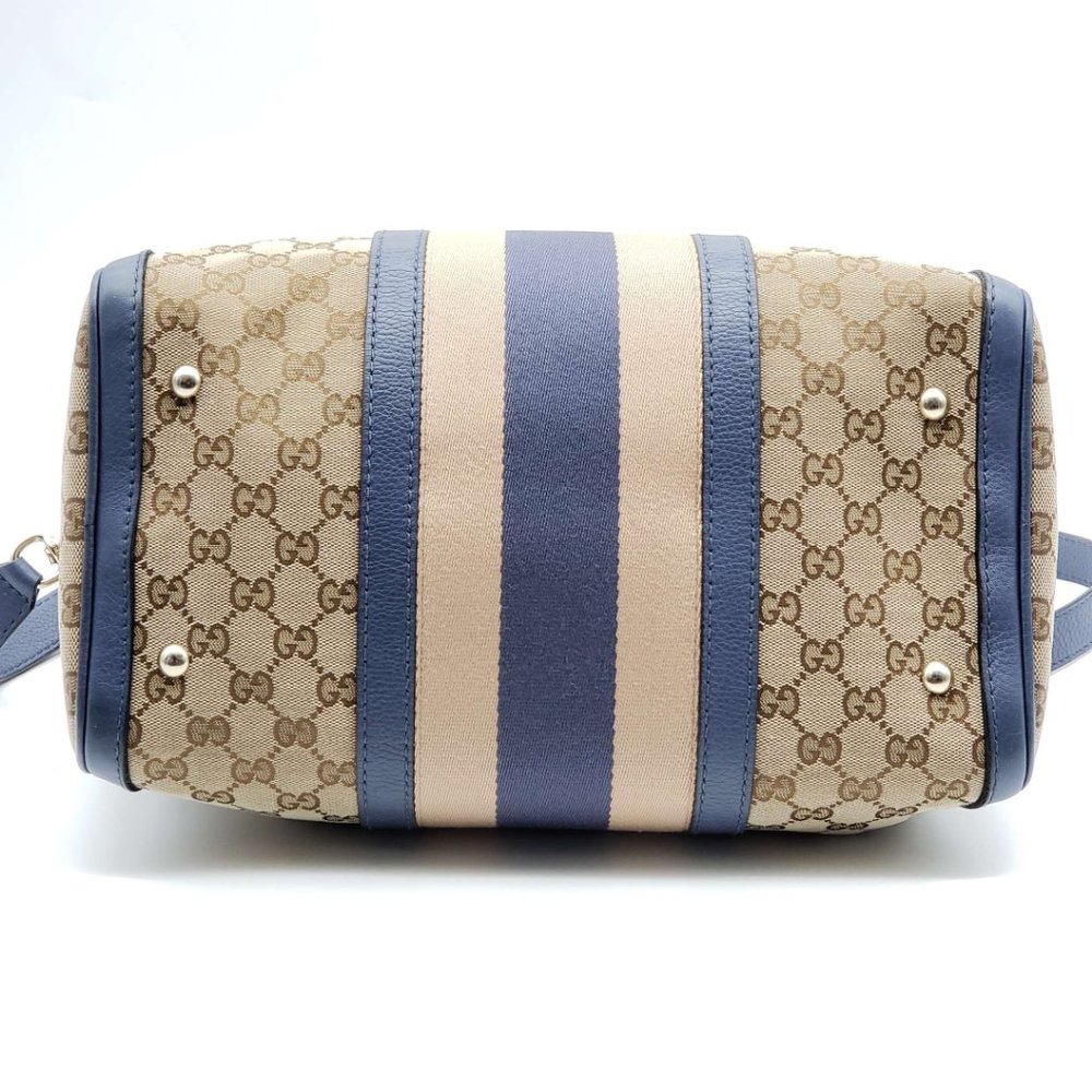 Authentic Gucci Canvas Vintage Medium CrossbodyBag - Picture 10 of 16